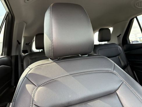 Used 2022 Ford Explorer XLT w/ Equipment Group 202A image 59