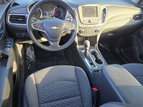 Used 2023 Chevrolet Equinox LT image 18