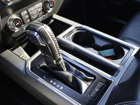 Used 2019 Ford F150 Raptor w/ Equipment Group 802A Luxury image 42