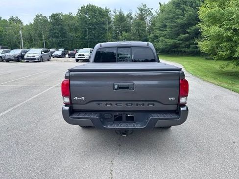 Used 2023 Toyota Tacoma SR AWD/4WD image 4