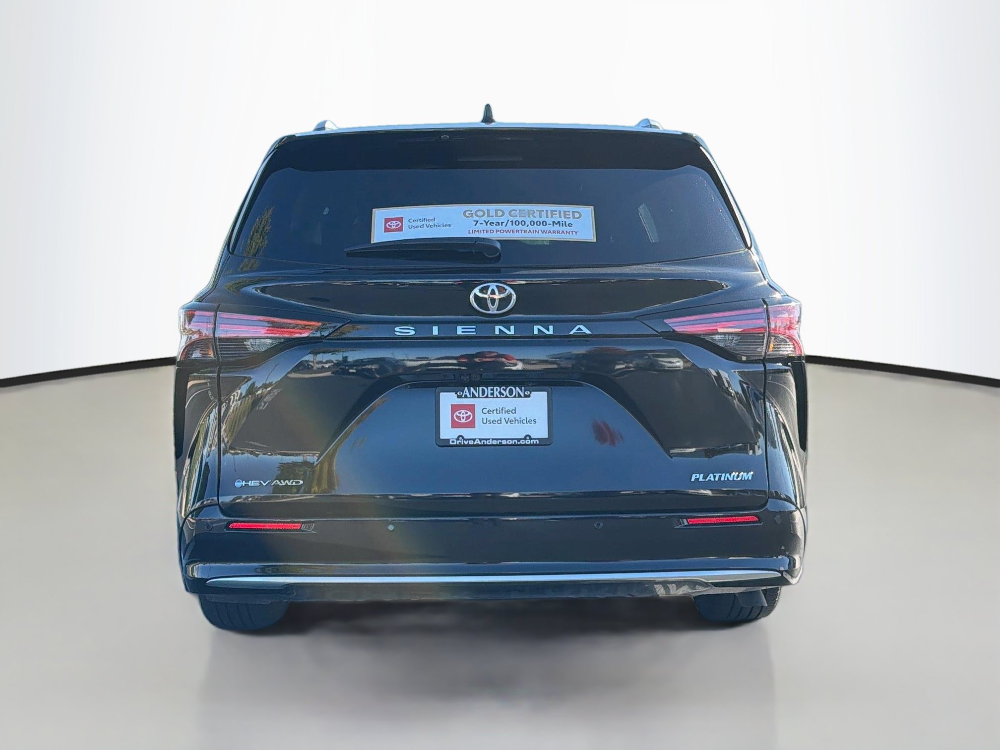 Certified 2026 Toyota Sienna Platinum AWD/4WD image 6