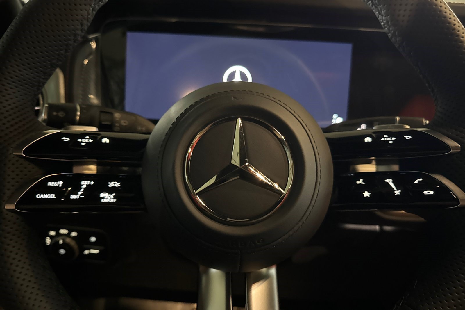 New 2027 Mercedes-Benz G 580 e image 11