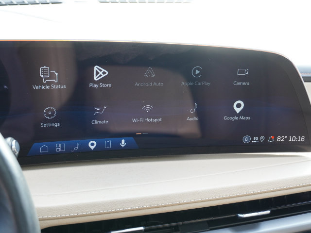 Used 2025 Cadillac XT4 Premium Luxury w/ Cold Weather Package FWD image 37