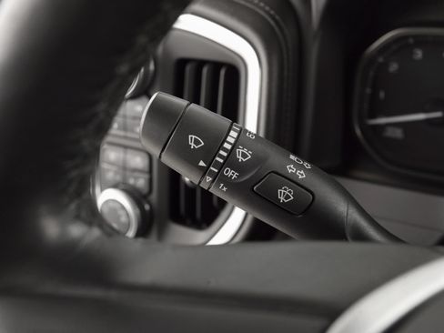 Used 2020 GMC Sierra 2500 SLE w/ SLE Value Package; image 18