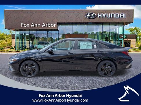 New 2026 Hyundai Elantra Sport FWD image 2