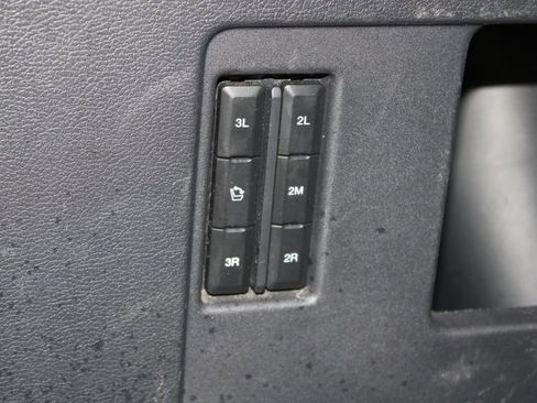 Certified 2024 Ford Expedition Max XLT image 18