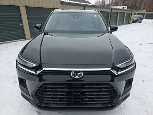 Certified 2026 Toyota Grand Highlander XLE image 10