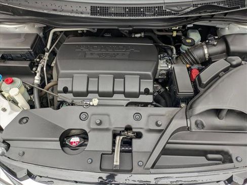 Used 2015 Honda Odyssey LX image 23