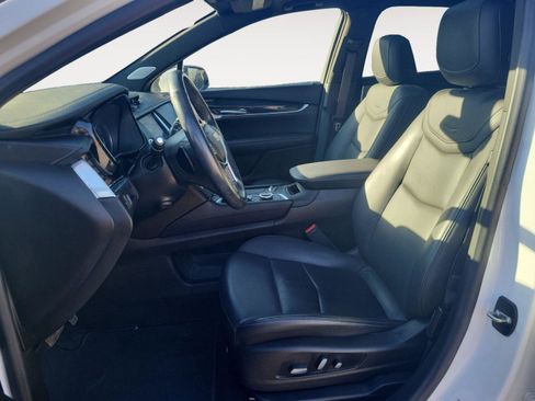 Used 2023 Cadillac XT5 Premium Luxury AWD/4WD image 10