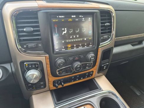 Used 2018 RAM 1500 Laramie Longhorn w/ Convenience Group AWD/4WD image 11