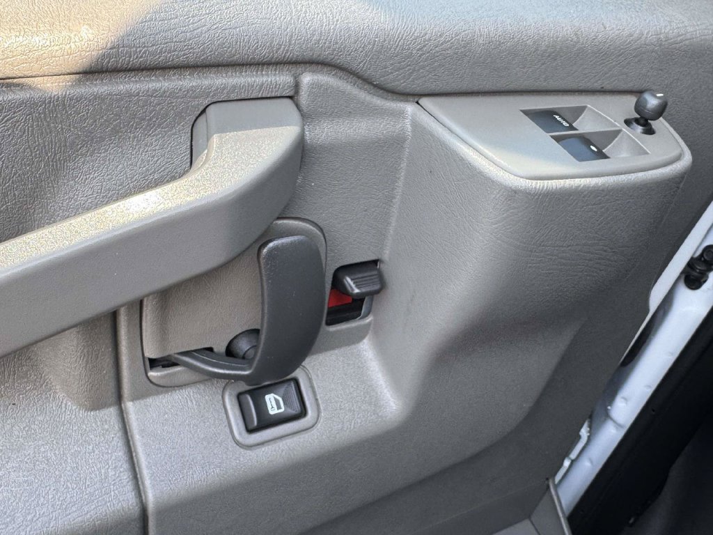 Used 2025 Chevrolet Express 2500 w/ Driver Convenience Package RWD image 19