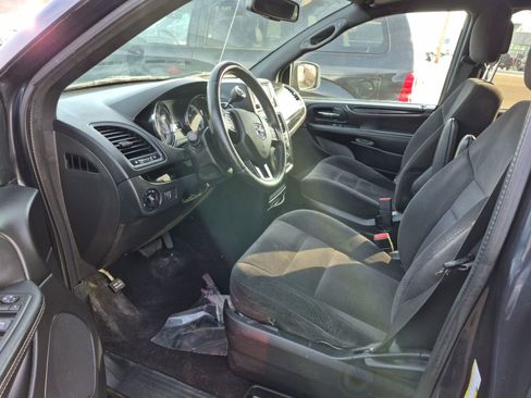 Used 2014 Dodge Grand Caravan SE image 7