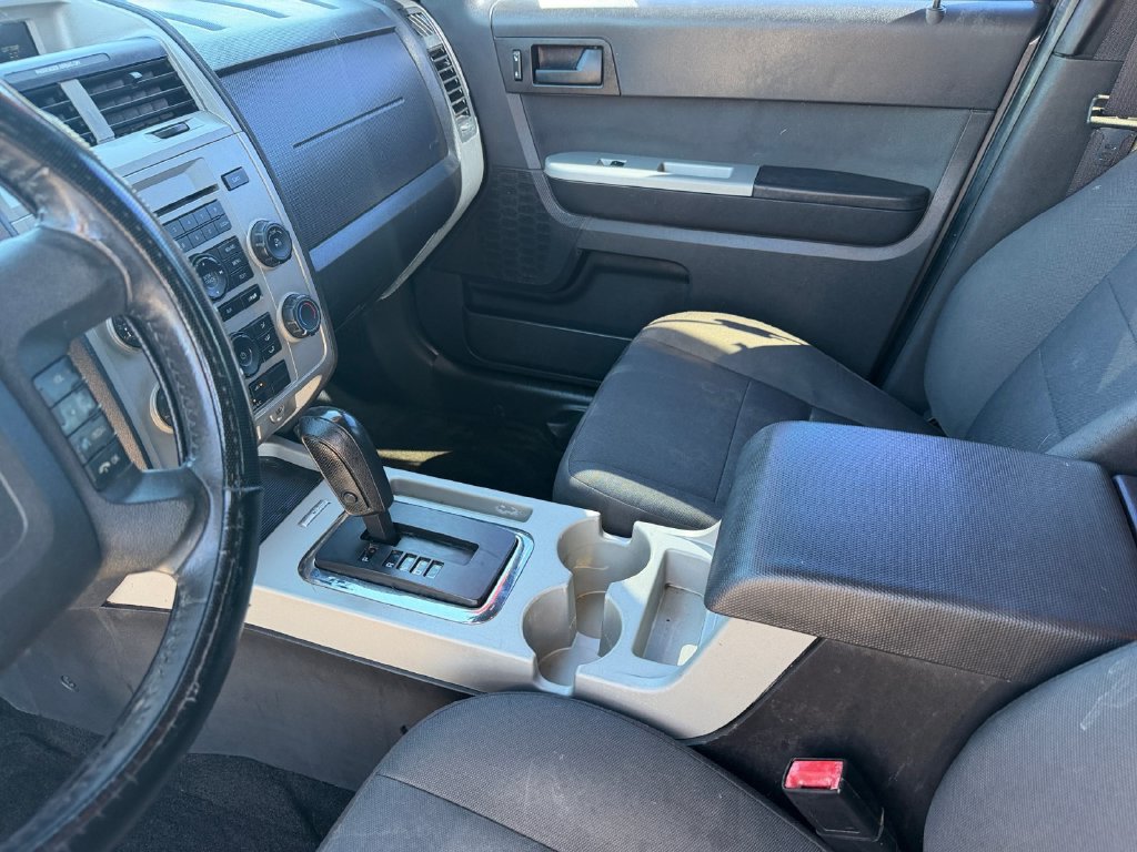 Used 2012 Ford Escape XLT FWD image 12
