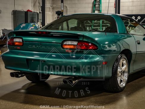Used 1997 Chevrolet Camaro Z28 RWD image 47