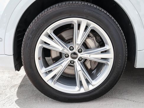 Used 2023 Audi Q8 Premium w/ Convenience Package image 28