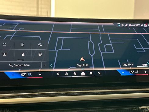 New 2026 BMW X7 xDrive40i w/ M Sport Package AWD/4WD image 24