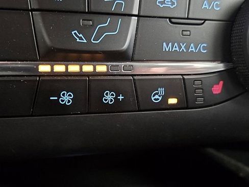 Used 2023 Ford Escape ST-Line w/ Cold Weather Package FWD image 26