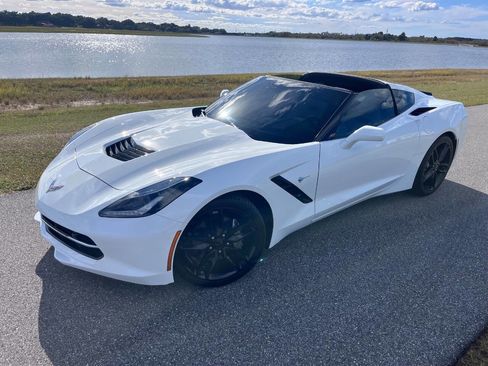 Used 2017 Chevrolet Corvette Stingray Coupe w/ 3LT Preferred Equipment Group image 15