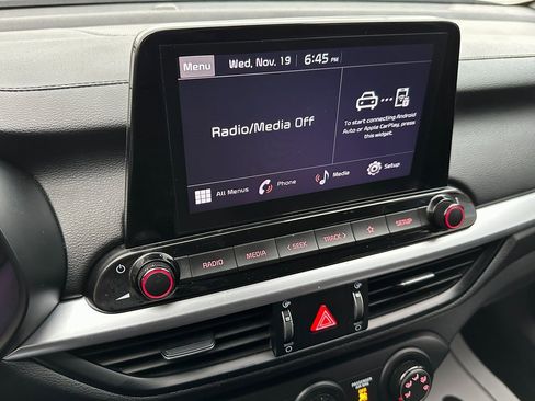 Used 2023 Kia Forte LXS image 13