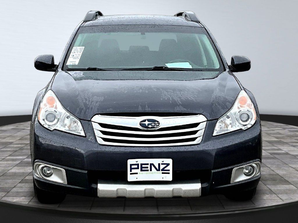 Used 2012 Subaru Outback 2.5i Limited w/ Moonroof Pkg AWD/4WD image 2