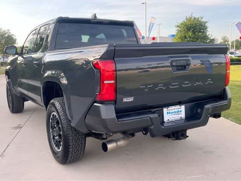 Used 2024 Toyota Tacoma SR RWD image 5