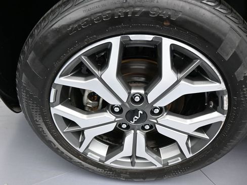 Used 2023 Kia Seltos EX image 44