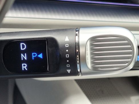 Certified 2025 Hyundai Ioniq 6 SEL image 22