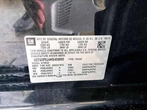 Used 2017 GMC Sierra 1500 Denali w/ Denali Ultimate Package AWD/4WD image 32