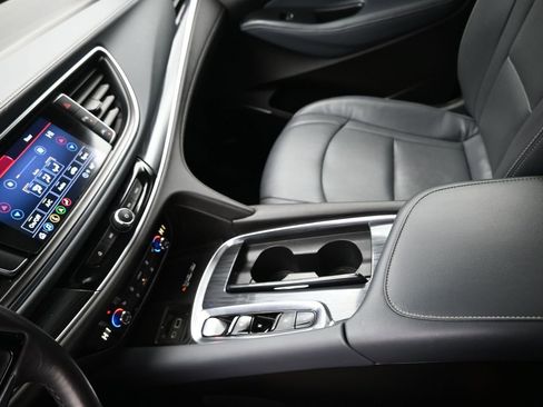 Used 2022 Buick Enclave Essence w/ Experience Buick Package image 20