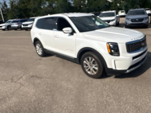 Used 2020 Kia Telluride LX FWD image 21
