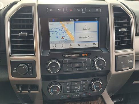Used 2019 Ford F350 Lariat w/ Tow Technology Bundle image 24