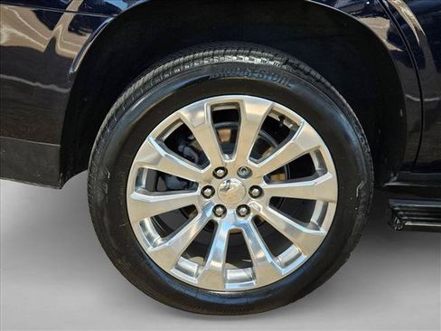 Used 2021 Chevrolet Tahoe Premier w/ Texas Edition AWD/4WD image 18