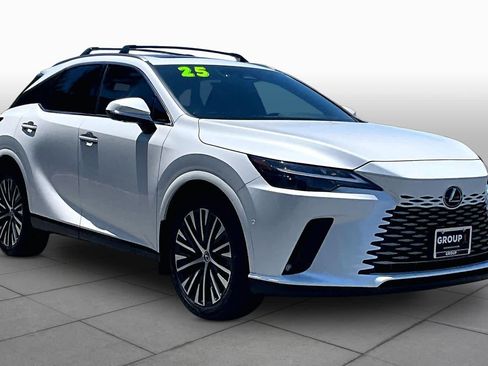 Used 2025 Lexus RX 350 w/ Convenience Package AWD/4WD image 3