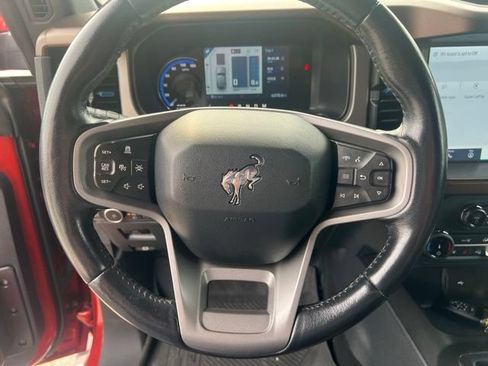 Used 2022 Ford Bronco Outer Banks AWD/4WD image 8