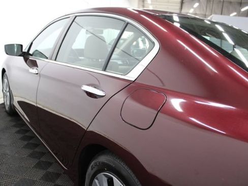 Used 2015 Honda Accord LX image 9