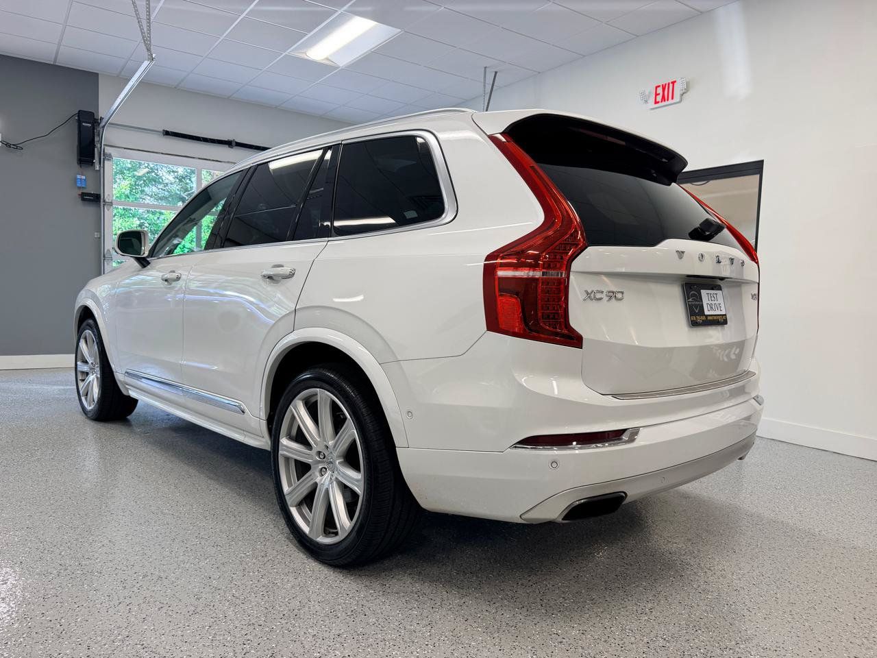 Used 2017 Volvo XC90 T6 Inscription w/ Vision Package AWD/4WD image 5
