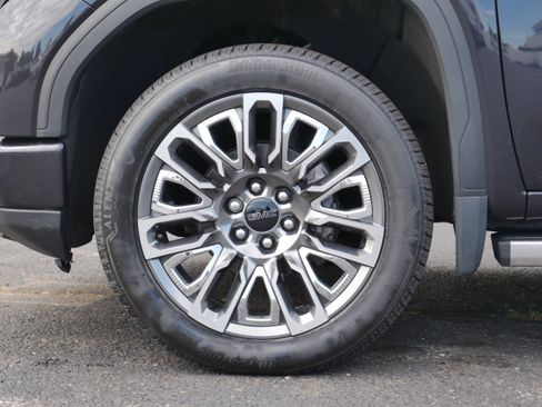Certified 2023 GMC Sierra 1500 Denali Ultimate AWD/4WD image 13