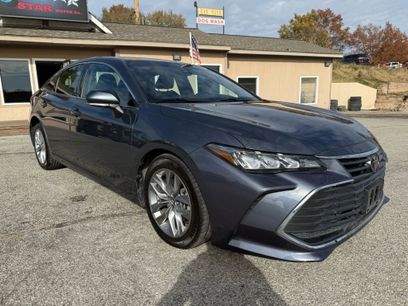 Used 2019 Toyota Avalon XLE