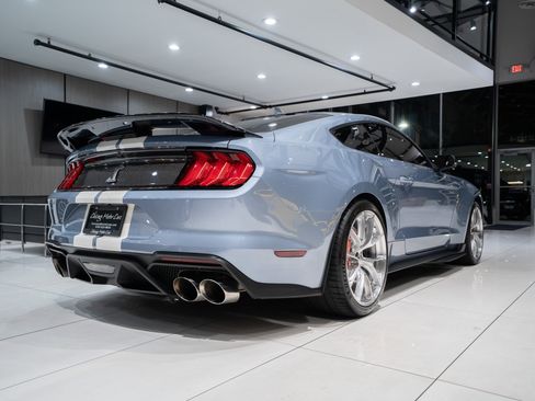 Used 2022 Ford Mustang Shelby GT500 RWD image 39
