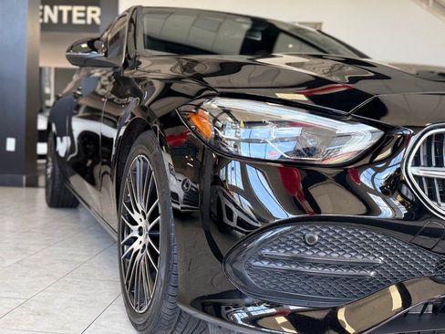 Used 2025 Mercedes-Benz C 300 4MATIC Sedan image 13