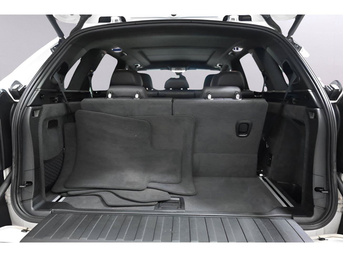 Used 2018 BMW X5 xDrive35i w/ Driving Assistance Package AWD/4WD image 16