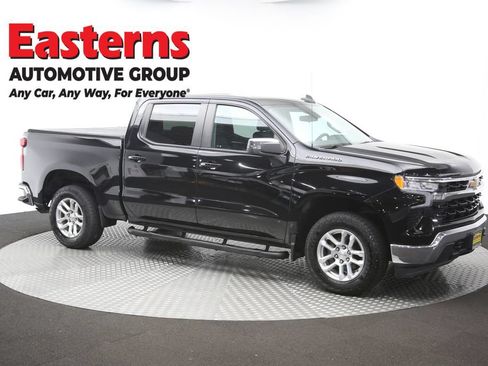 Used 2023 Chevrolet Silverado 1500 LT AWD/4WD image 50