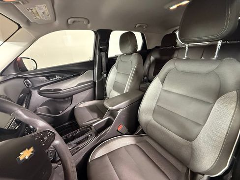 Used 2021 Chevrolet TrailBlazer LT w/ Convenience Package AWD/4WD image 38