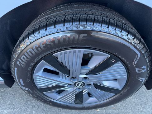 Used 2025 Nissan Murano SL w/ Cargo Package image 22