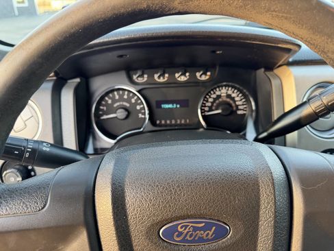 Used 2012 Ford F150 XLT image 12