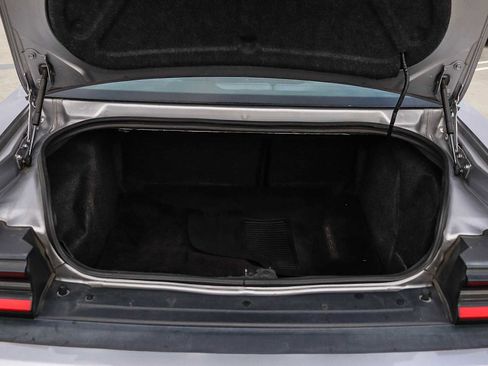 Used 2017 Dodge Challenger SXT w/ Blacktop Package image 36