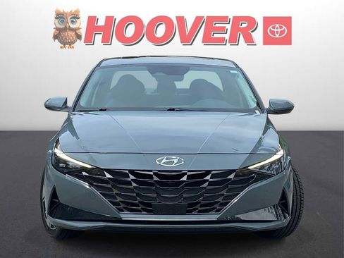 Used 2023 Hyundai Elantra Limited FWD image 6