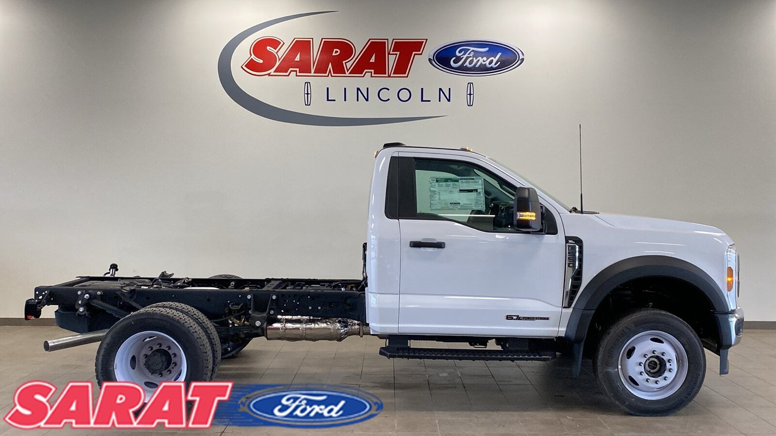 New 2024 Ford F550 4x4 Regular Cab Super Duty image 1