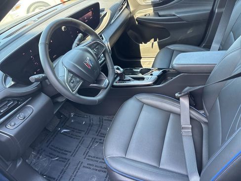 Used 2024 Buick Envista Sport Touring w/ Convenience I Package FWD image 16
