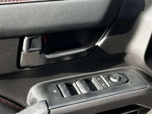 Used 2025 Toyota Tacoma TRD Pro image 21